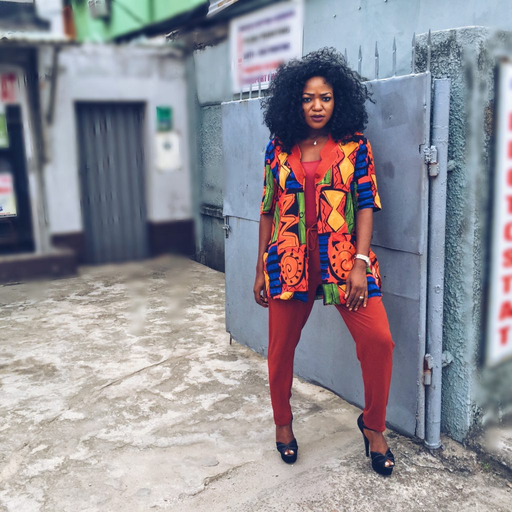 Vintage Print Jacket and big hair
