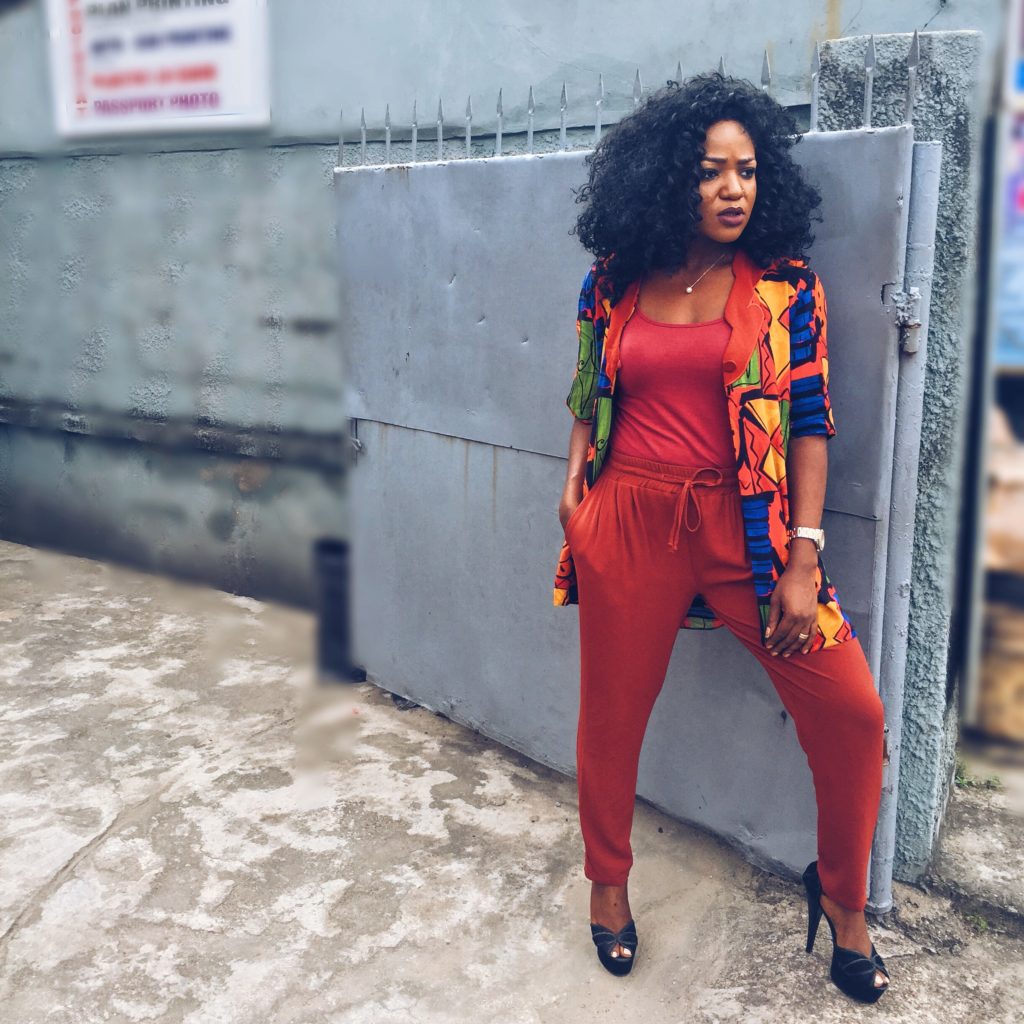 vintage print jacket and big hair